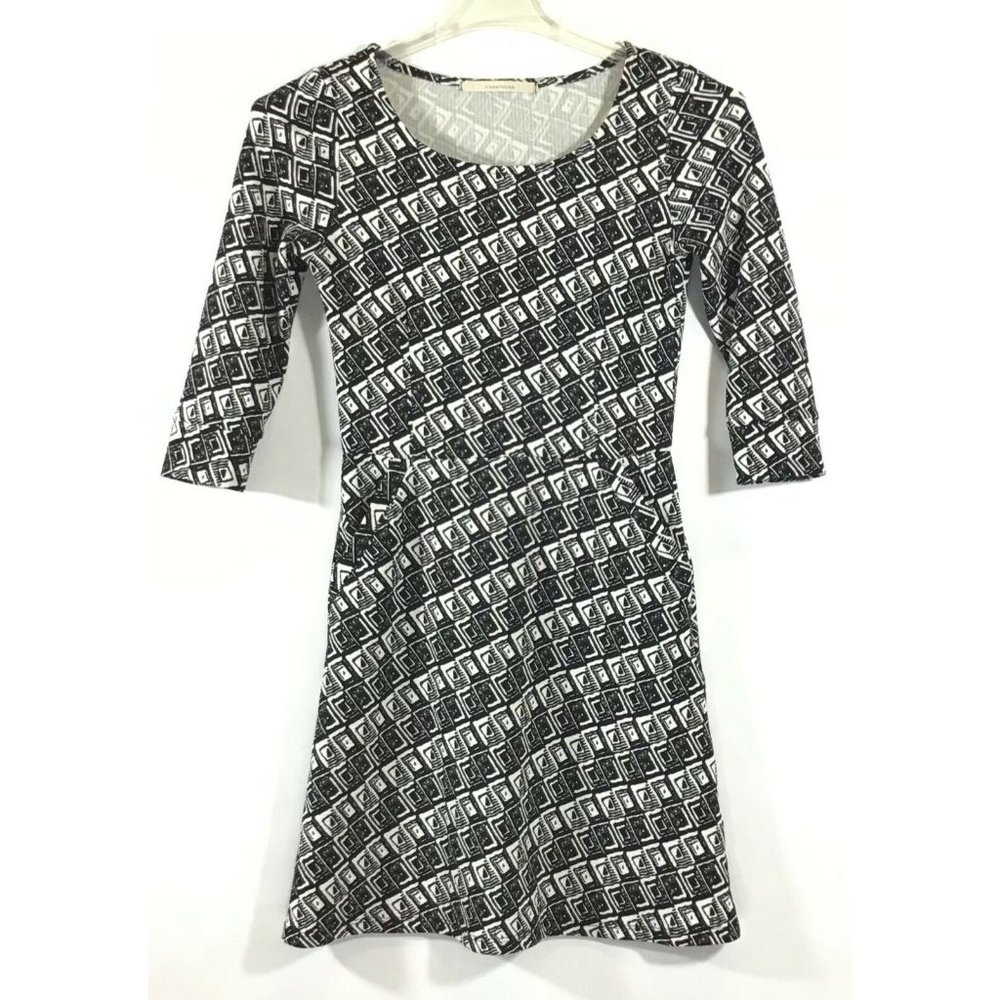 41 Hawthorn Stitch Fix / Arava Knit Pockets Skater Dress / Black White / Size XS